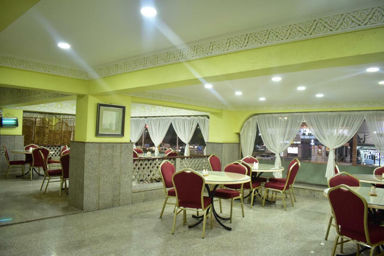Genac Hotel Янбу Екстер'єр фото